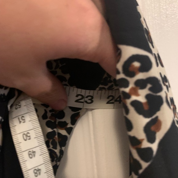 Emery rose black dress with heart leopard print and mid tie - Picture 8 of 8